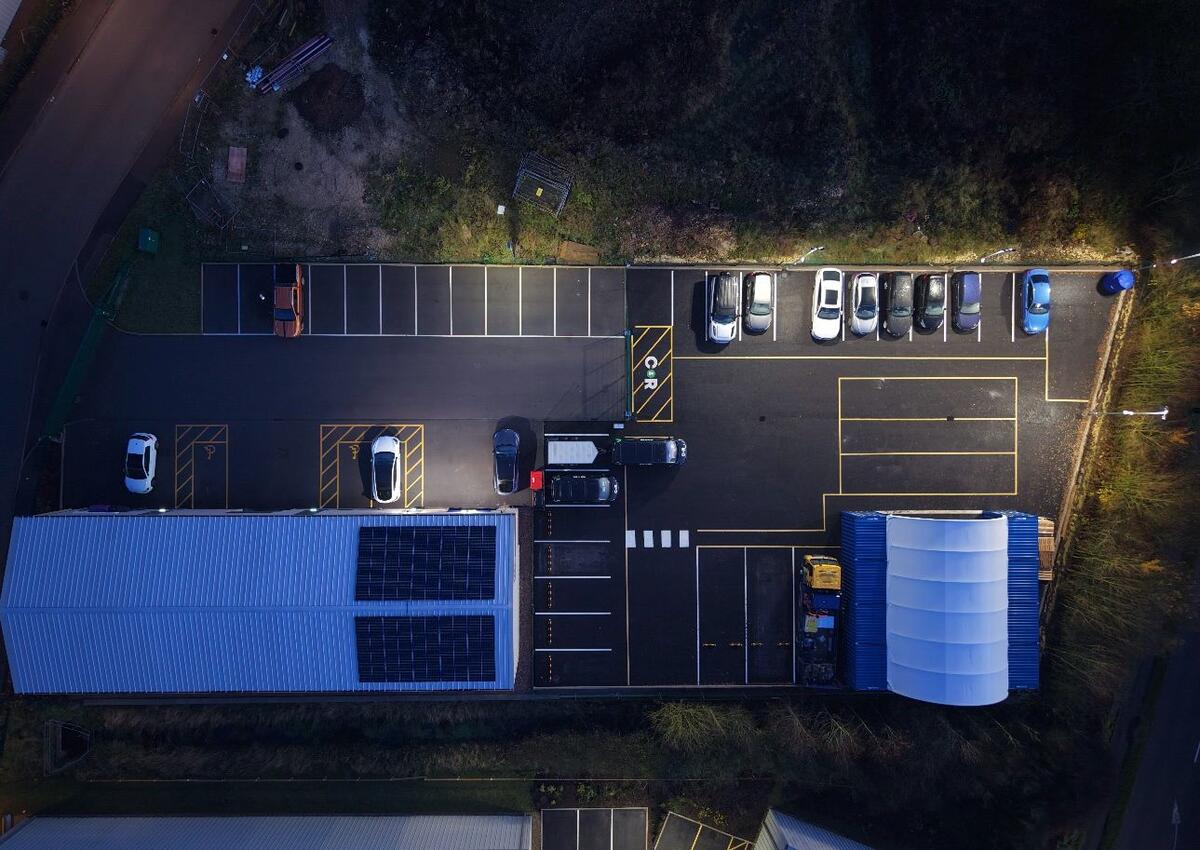 How Do You Mark Out a Safe Loading Bay?